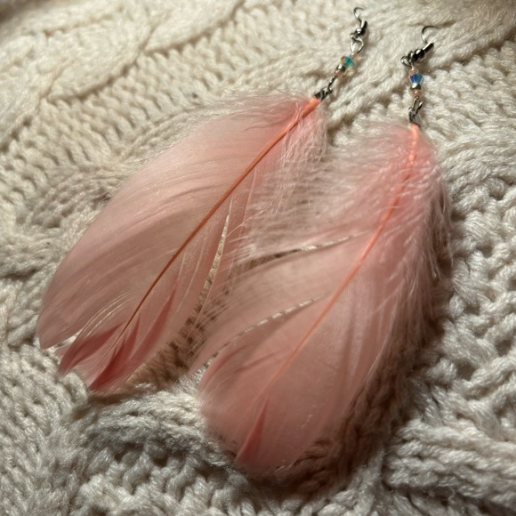 🪶 Peachy-Pink Boho Feather Festival Earrings | OOAK Handcrafted With Love 🍑 - Picture 4 of 13